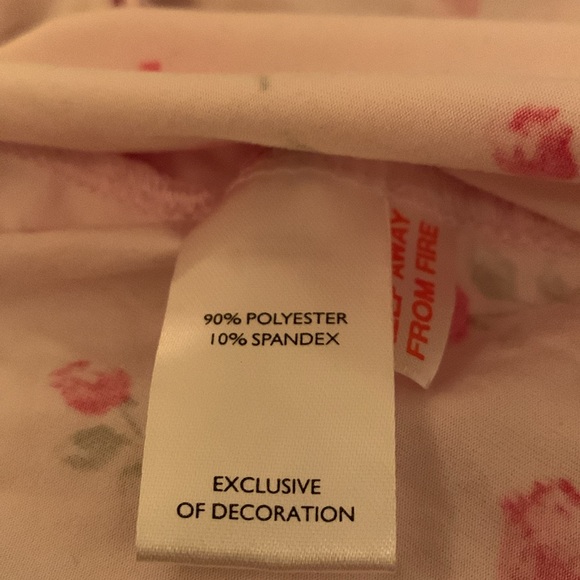 Laura Ashley pink rose robe - Picture 6 of 6